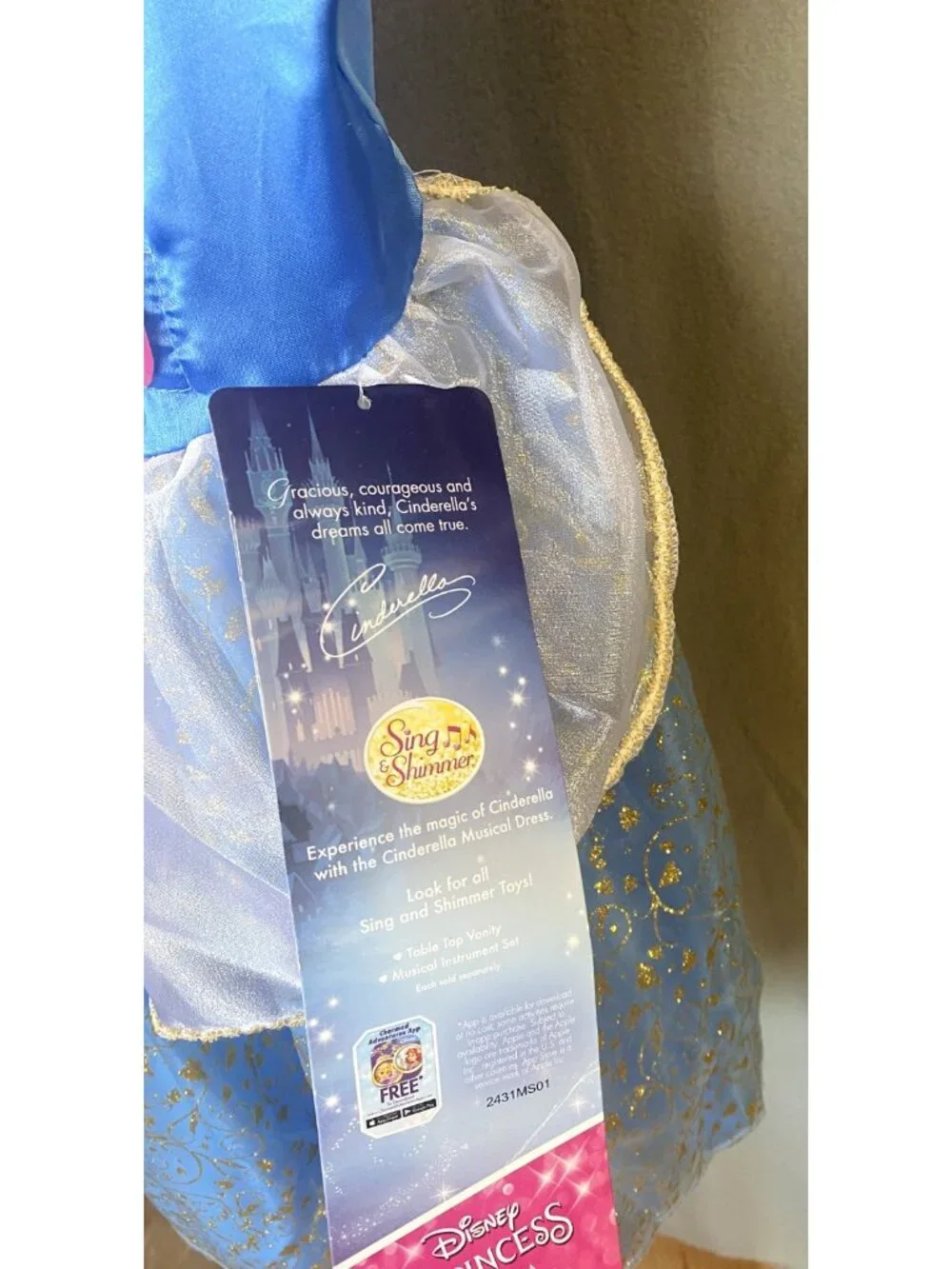 Disney Princess Cinderella musical Dress Costume, Blue size 4-6 New with tags.